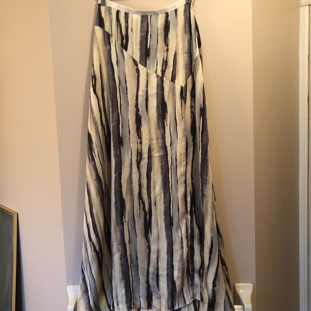 MAXI skirt